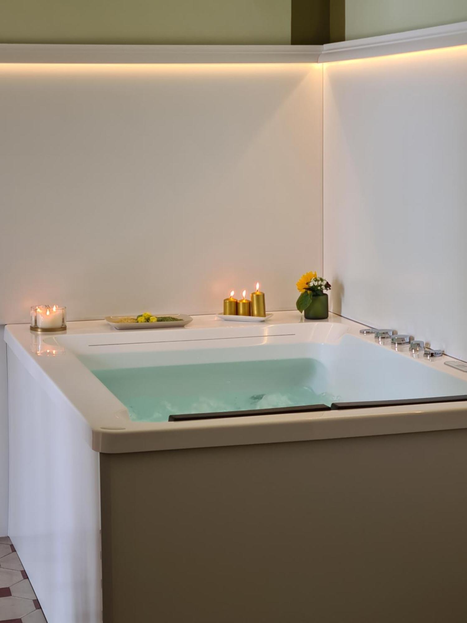 Toscano Palace Luxury Rooms CTA Eksteriør billede