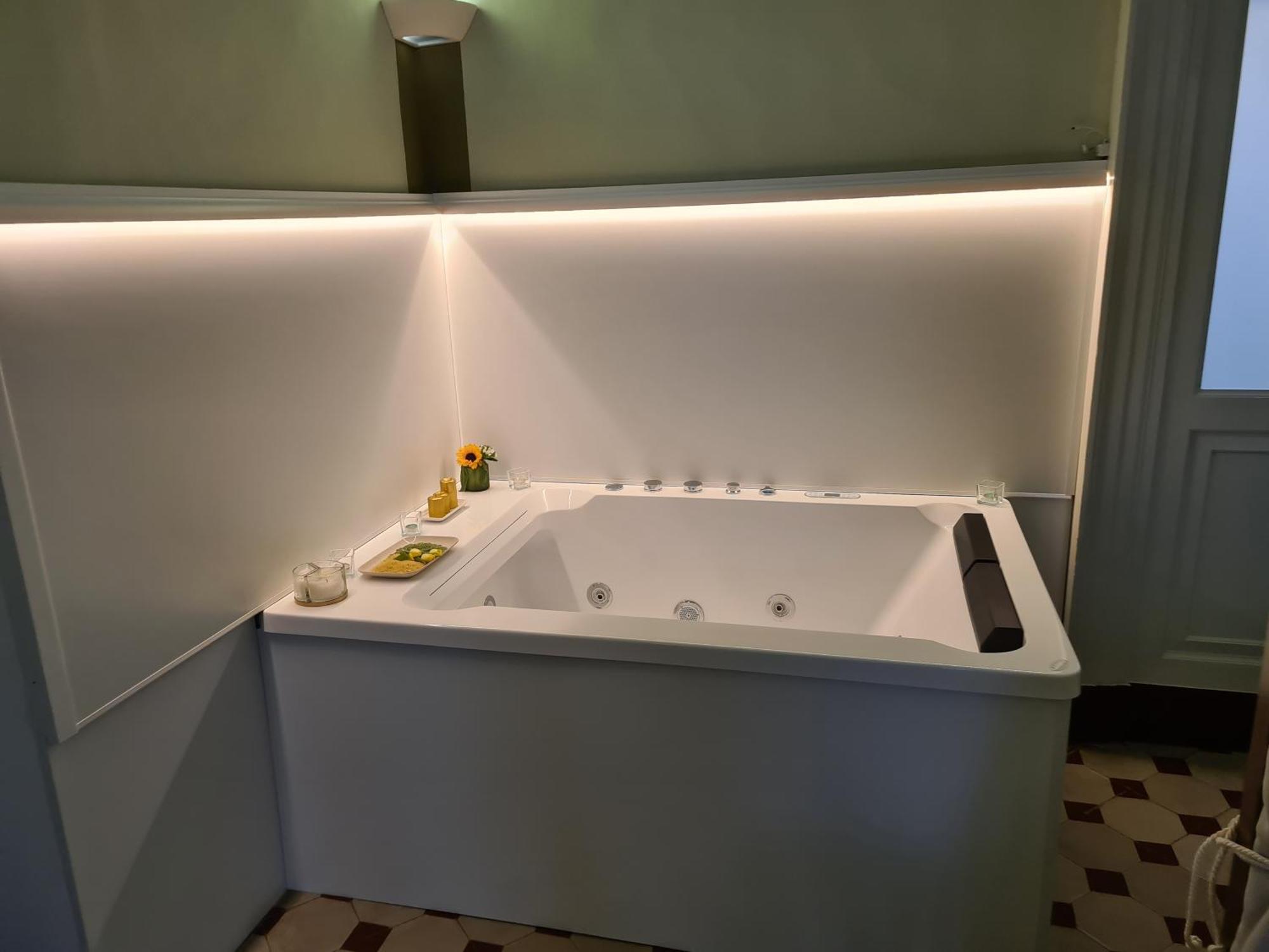 Toscano Palace Luxury Rooms CTA Eksteriør billede