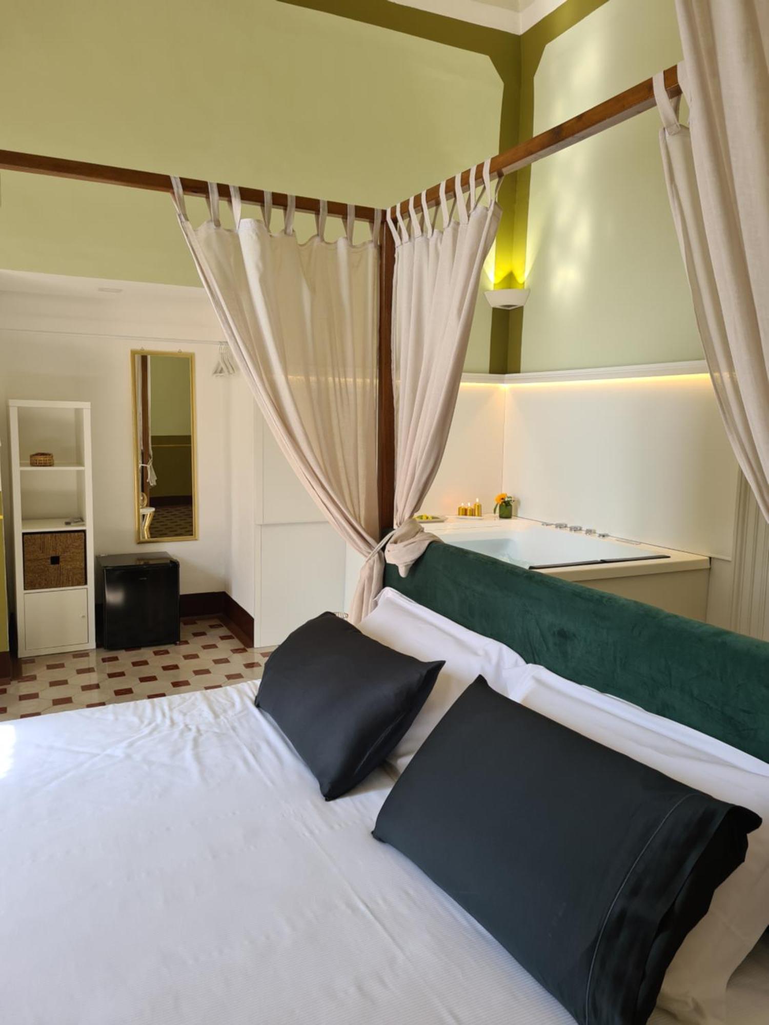Toscano Palace Luxury Rooms CTA Eksteriør billede